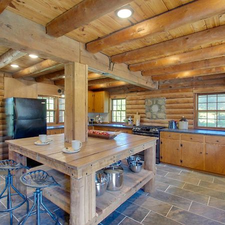 Cozy Log Cabin Getaway With Fire Pit And 3 Acres! Ruckersville Dış mekan fotoğraf