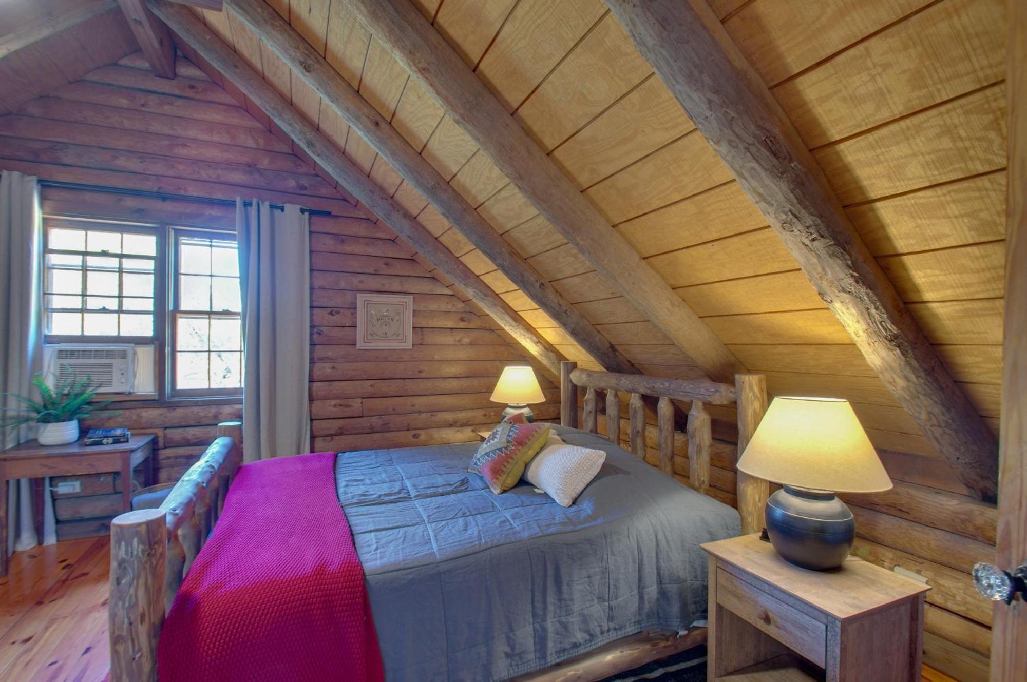 Cozy Log Cabin Getaway With Fire Pit And 3 Acres! Ruckersville Dış mekan fotoğraf