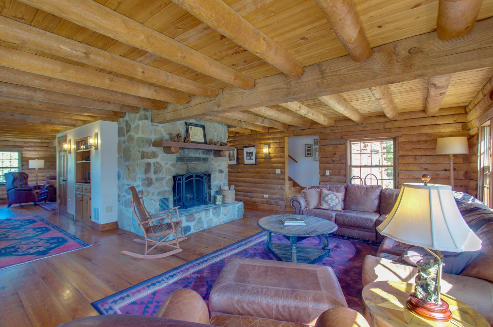 Cozy Log Cabin Getaway With Fire Pit And 3 Acres! Ruckersville Dış mekan fotoğraf