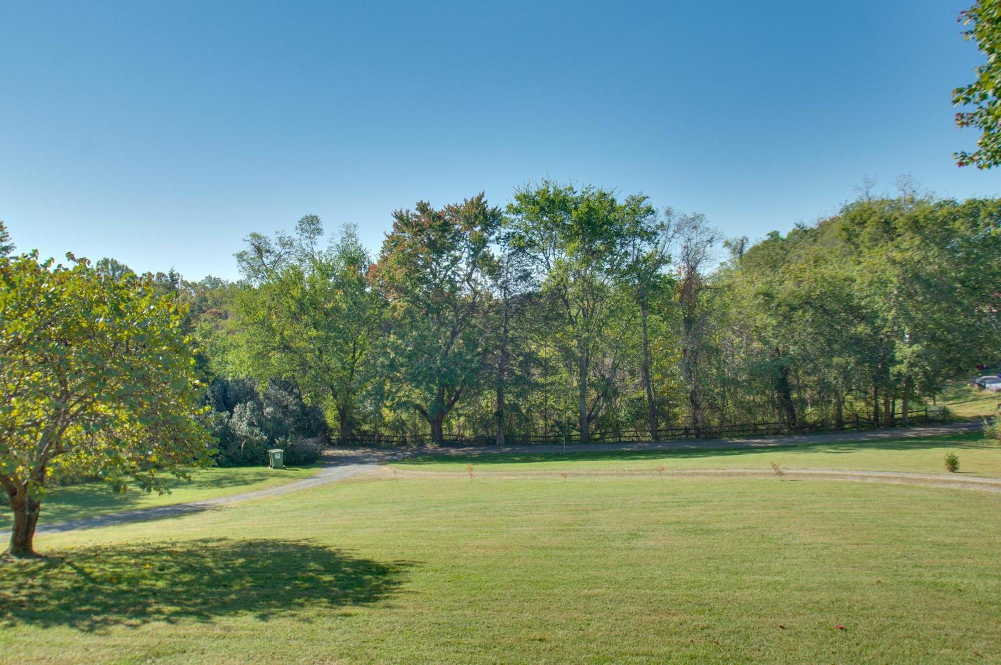 Cozy Log Cabin Getaway With Fire Pit And 3 Acres! Ruckersville Dış mekan fotoğraf