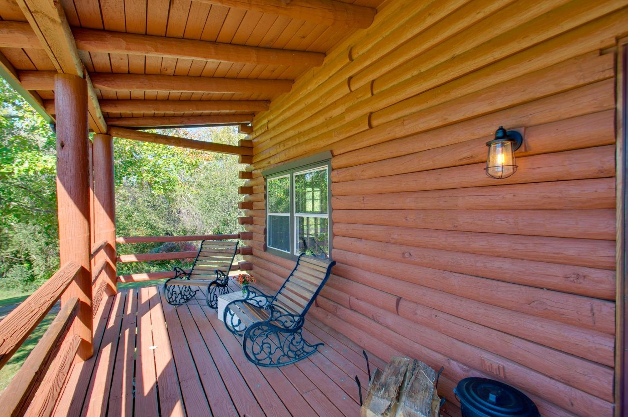Cozy Log Cabin Getaway With Fire Pit And 3 Acres! Ruckersville Dış mekan fotoğraf