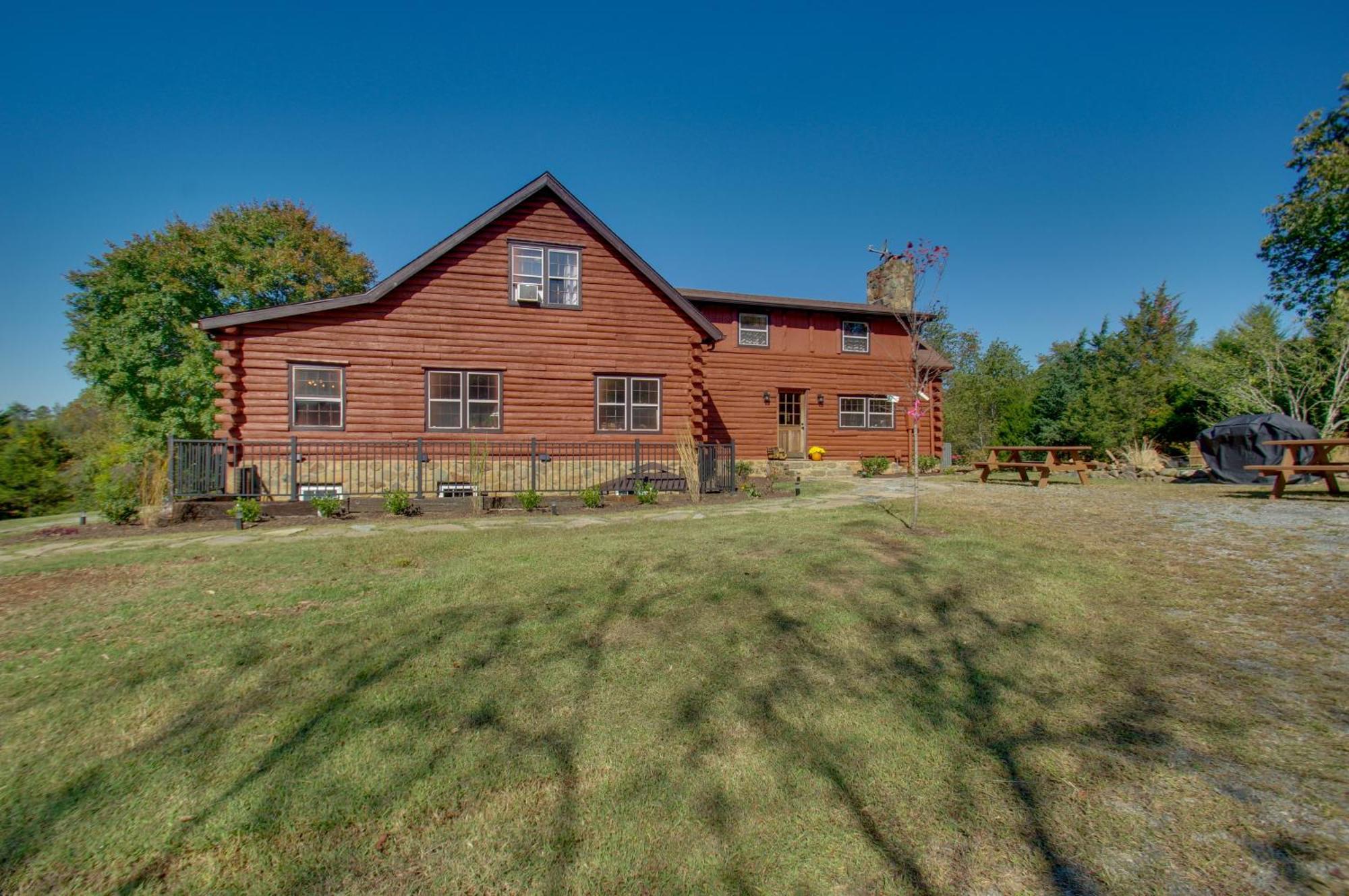 Cozy Log Cabin Getaway With Fire Pit And 3 Acres! Ruckersville Dış mekan fotoğraf