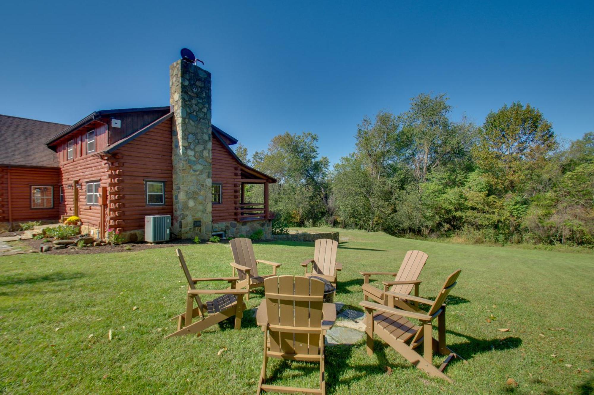 Cozy Log Cabin Getaway With Fire Pit And 3 Acres! Ruckersville Dış mekan fotoğraf